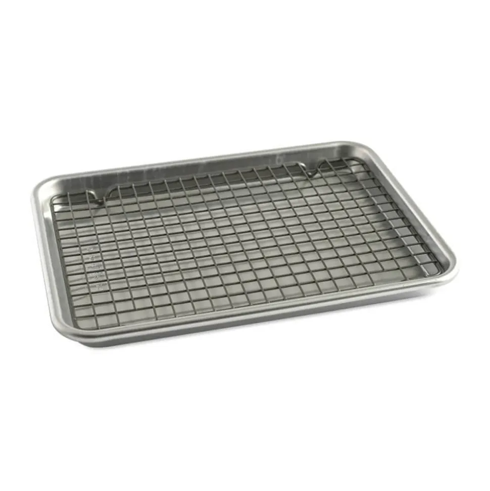 Nordic Ware Naturals Quarter Sheet med grillgitter